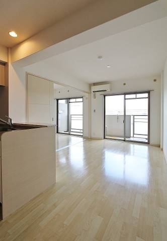 エアコン完備で年中快適です