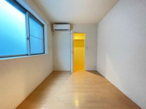 寝室にいかがでしょうか。