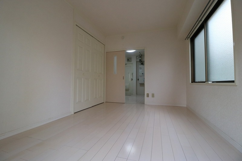 別角度から見たリビングです。