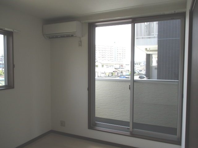 お洗濯物はこちらへ