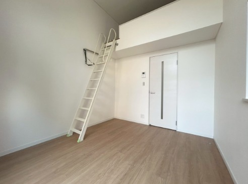 ゆったり過ごせそうなリビングですね