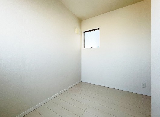 寝室スペースにいかがでしょうか。