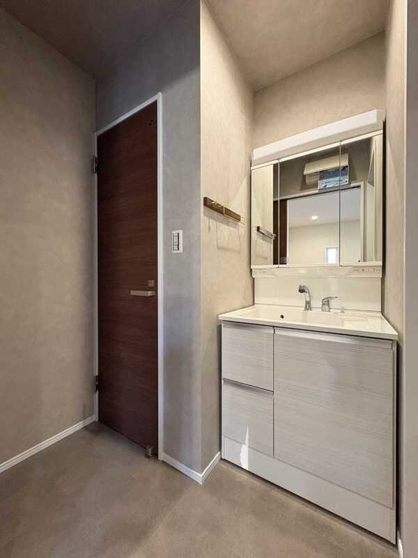 お出かけ前の支度はこちらで