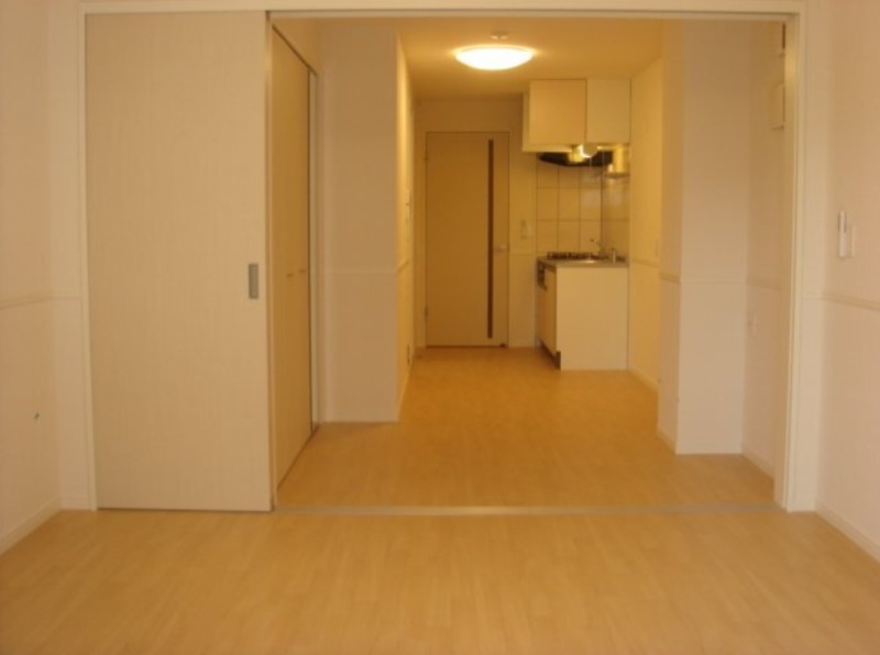 こちらは寝室スペースにいかがですか