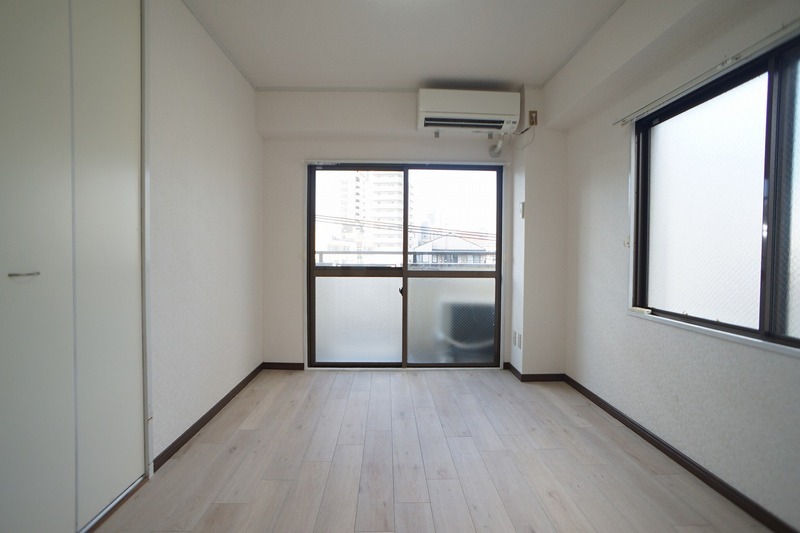 明るいリビングです。