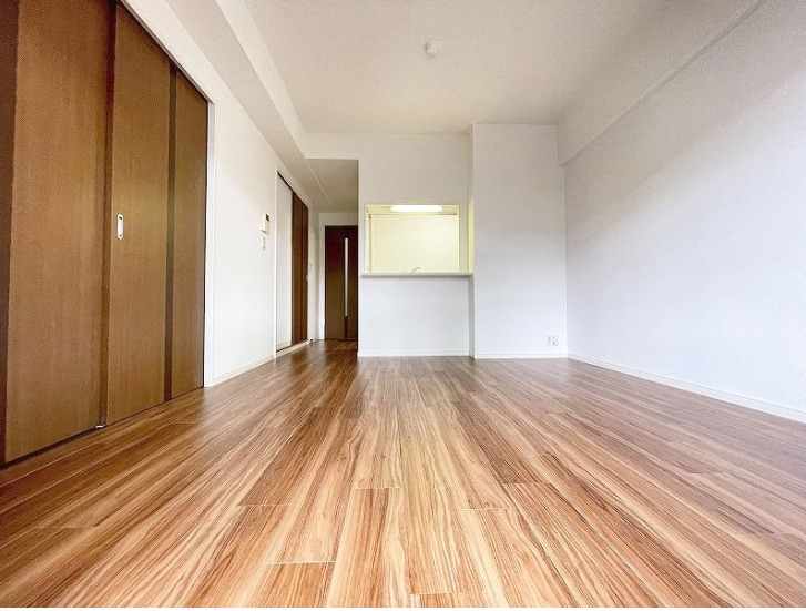 落ち着いた雰囲気のリビングです