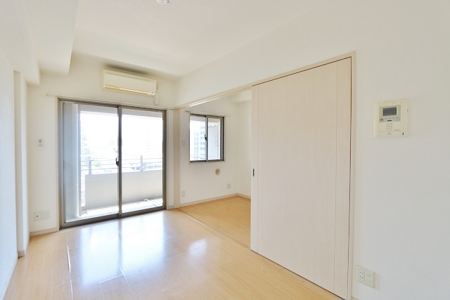 広々リビングでゆったりくつろげます