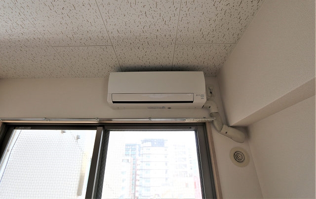 エアコン付きで一年中快適に過ごせます