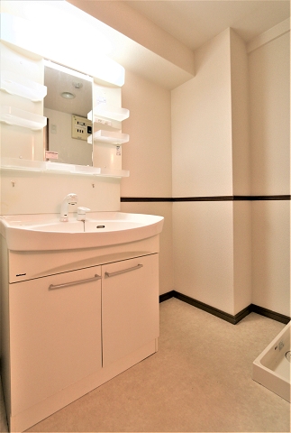 お出かけ前の身支度はこちらで