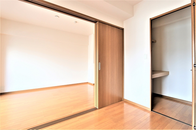 ウォークインクローゼット付きです