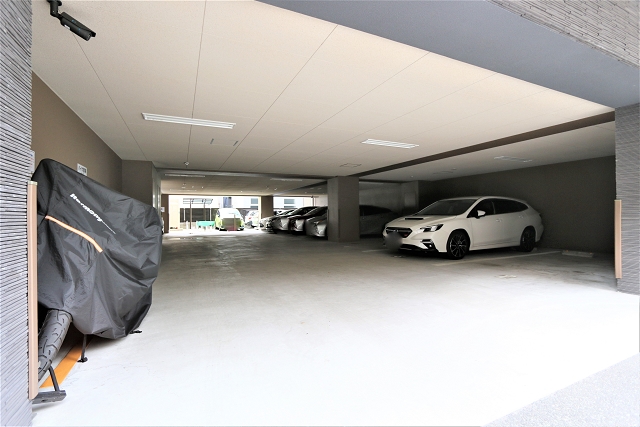 敷地内駐車場あります