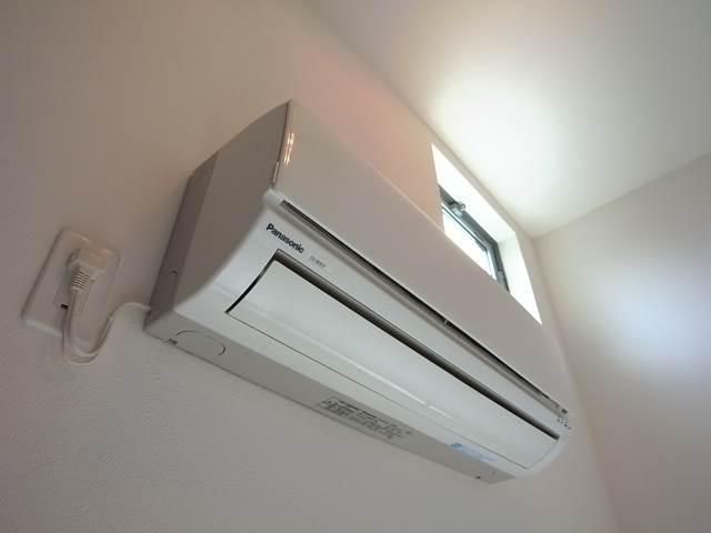 エアコン付きで年中快適に過ごせますね