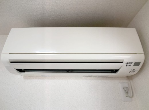 エアコン付きで年中快適にすごせますね