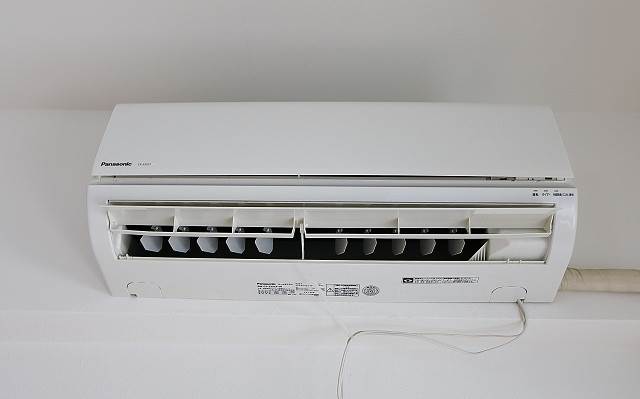 エアコン付なので年中快適です