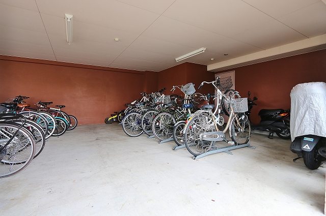 バイク置き場もあります