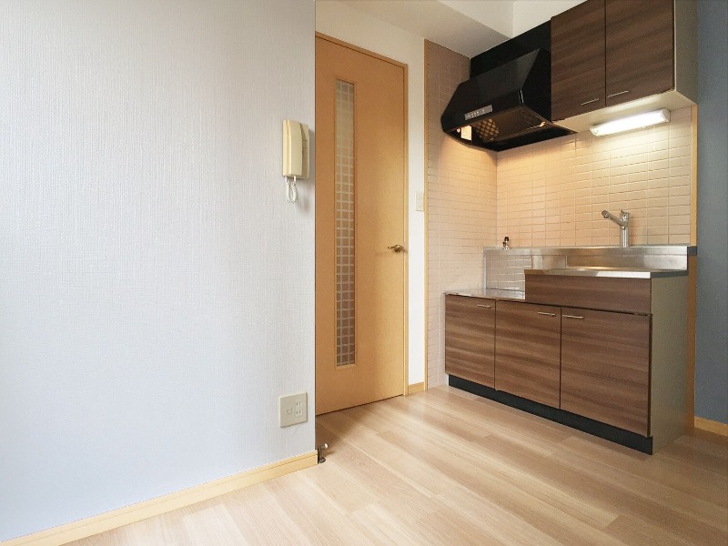 家具の配置がしやすいリビングですね