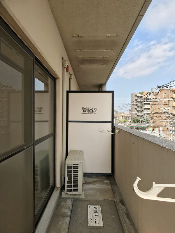 天気のいい日はこちらで洗濯物を干せます