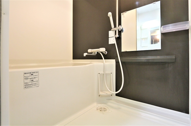 ゆったりとくつろげる浴室です