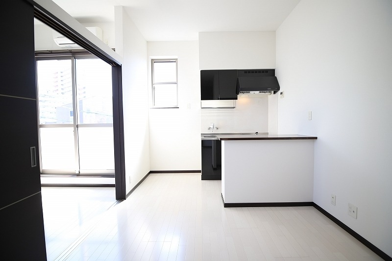 広々使える8帖越えのリビングです