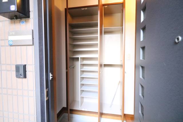 靴や傘たくさん入ります