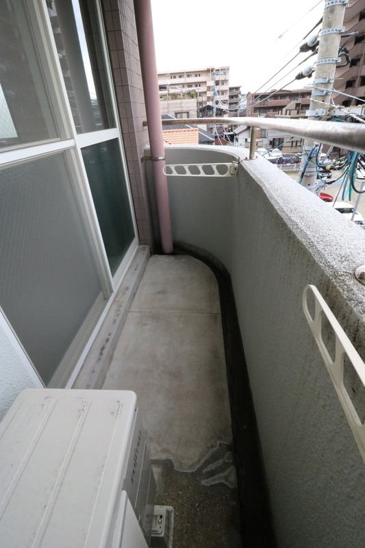 洗濯物はこちらへ。