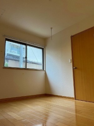 日当たりの良いお部屋ですね。