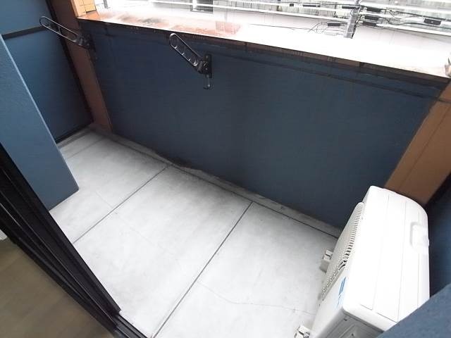 洗濯物はこちらでどうぞ。