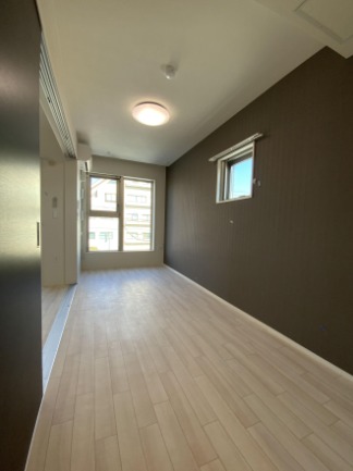 広々とした明るいリビングです。