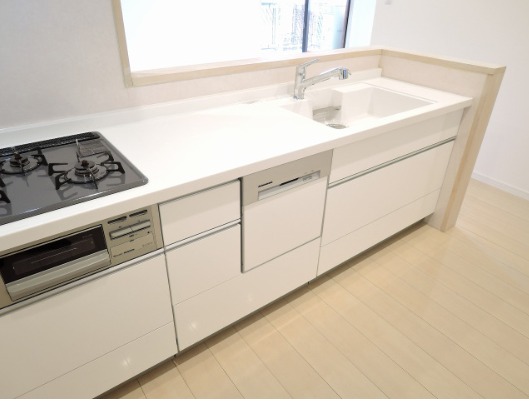 人気のカウンターキッチンです