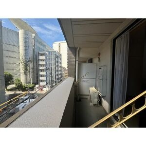 天気の良いの洗濯物はこちらで