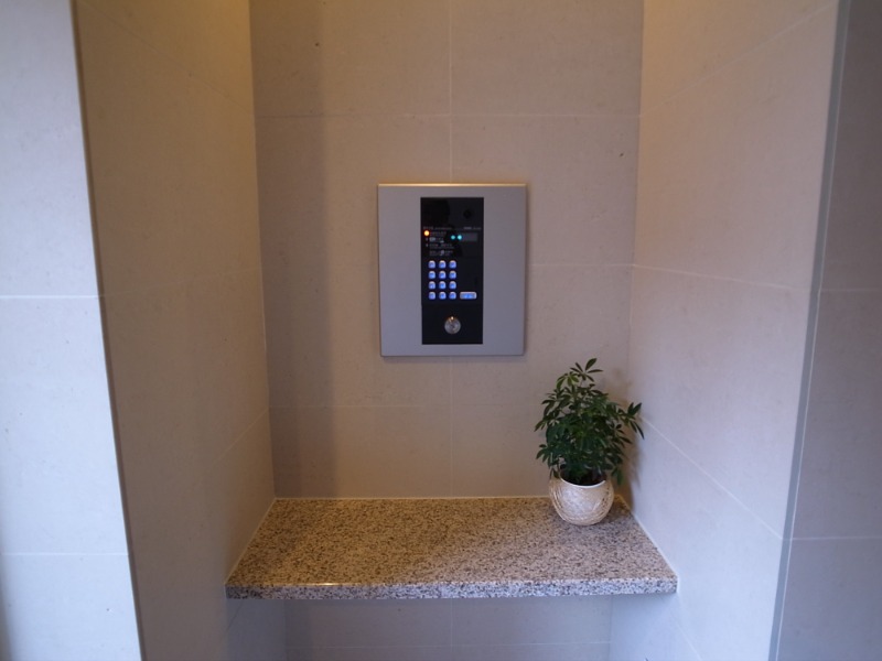 安心のオートロックです