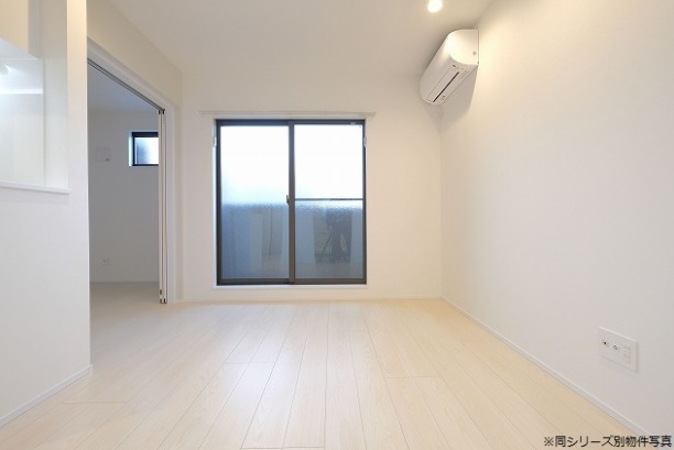 エアコン付きの快適に過ごせるリビング