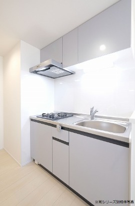 ２コンロの広々キッチン