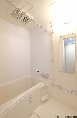 浴室乾燥付きバスルーム