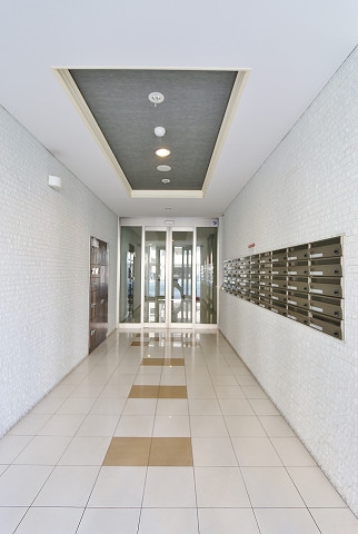 綺麗なエントランスです