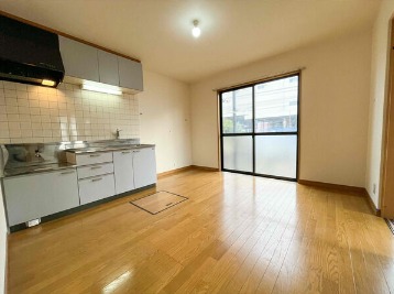 広々リビングでゆったりくつろげます