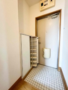 玄関も十分な広さです