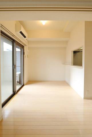 エアコン完備で年中快適です