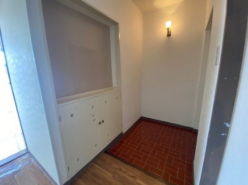 玄関はこんな感じです