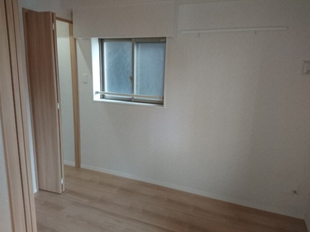 いろんな用途に使える洋室です