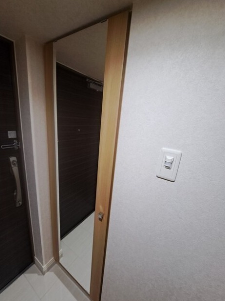 嬉しい全身鏡付き