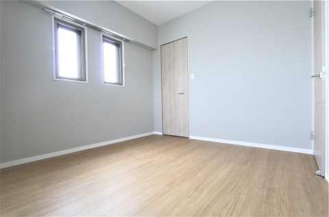 寝室はこちらです