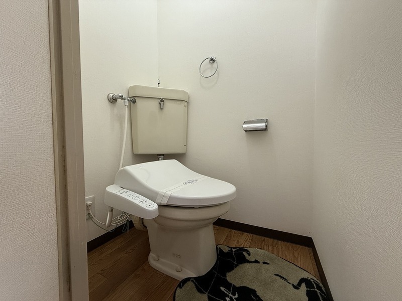 ウォシュレットも新設！