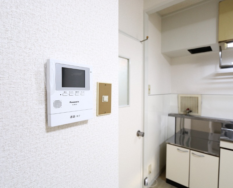 モニターフォンで来客も安心です