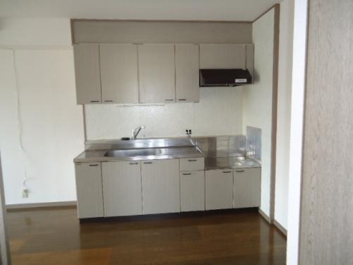 キッチンスペースも広いですね