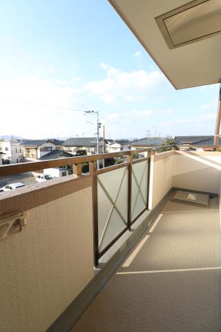 洗濯物たくさん干せます。