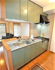 調理スペースも広々、料理も捗りそうですね