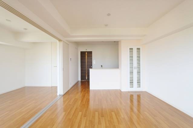 広々リビングで団らんの時間をどうぞ