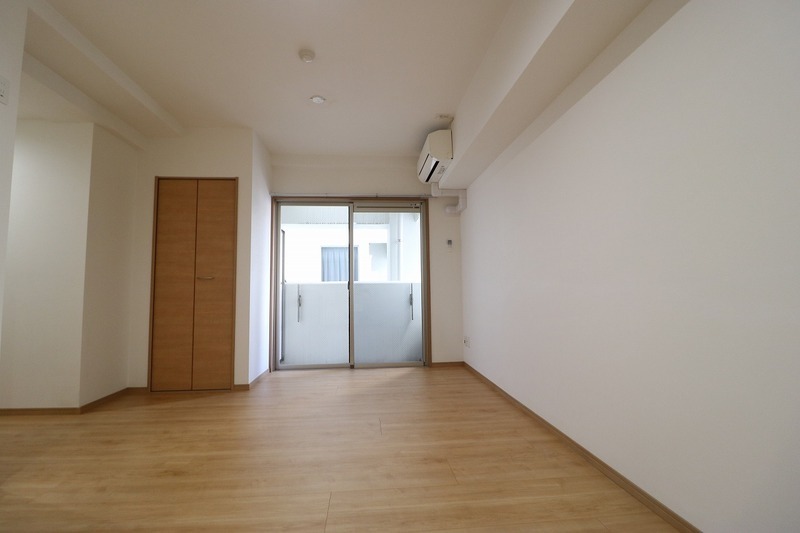 広々とした明るいリビングです。