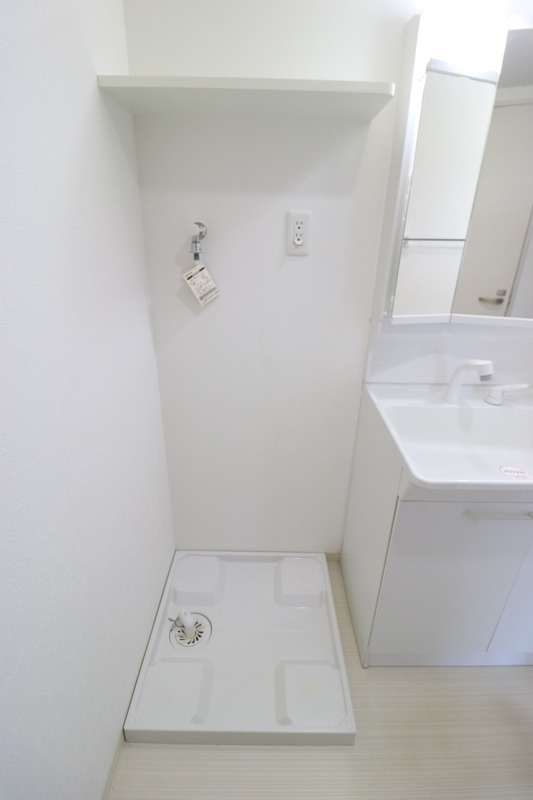 洗濯機は室内に置くことができます。